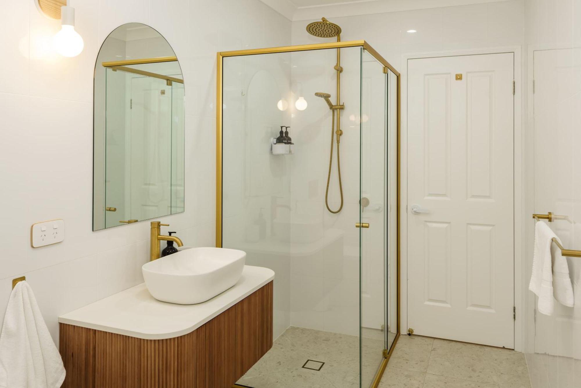 Banksia Rainforest Retreat In Buderim Buitenkant foto